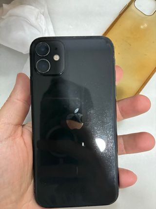 iPhone 11 Apple
