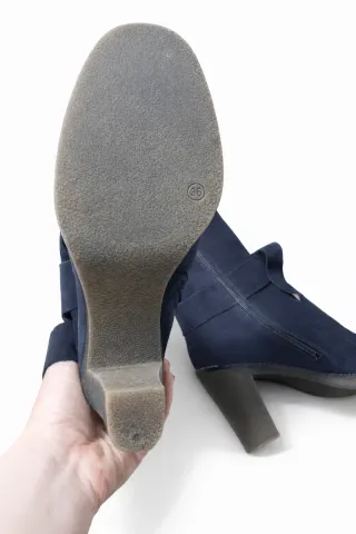 Stivaletti scamosciati blu n.36