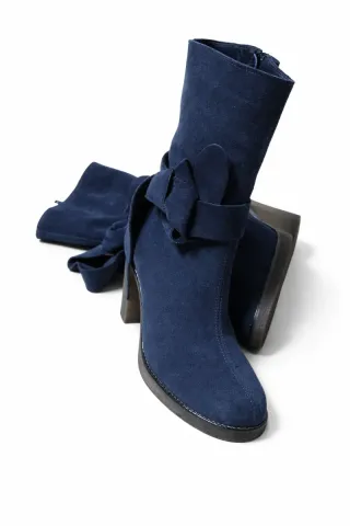 Stivaletti scamosciati blu n.36