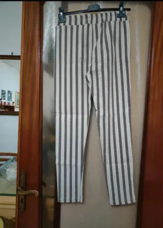 Pantaloni donna a righe beige e bianco