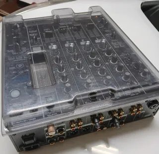 Pioneer DJM 750 MK2 Mesa Mezclas