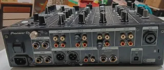 Pioneer DJM 750 MK2 Mesa Mezclas