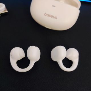 Auriculares Bluetooth Clip Baseus MC1 Blancos