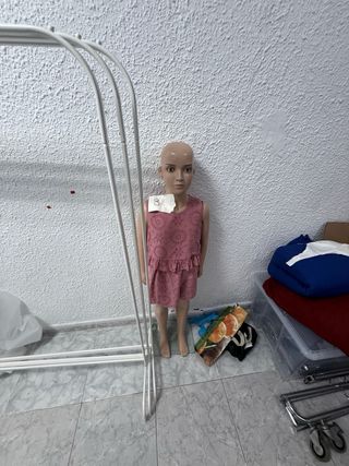 LIQUIDACION MUEBLES TIENDA ROPA