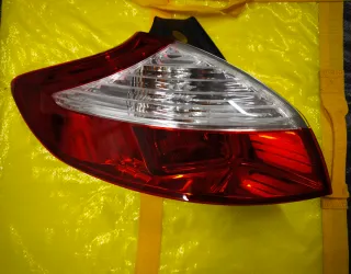 3 Pilotos Traseros Renault Megane 3.