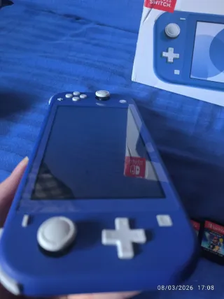 Nintendo Switch Lite con juegos