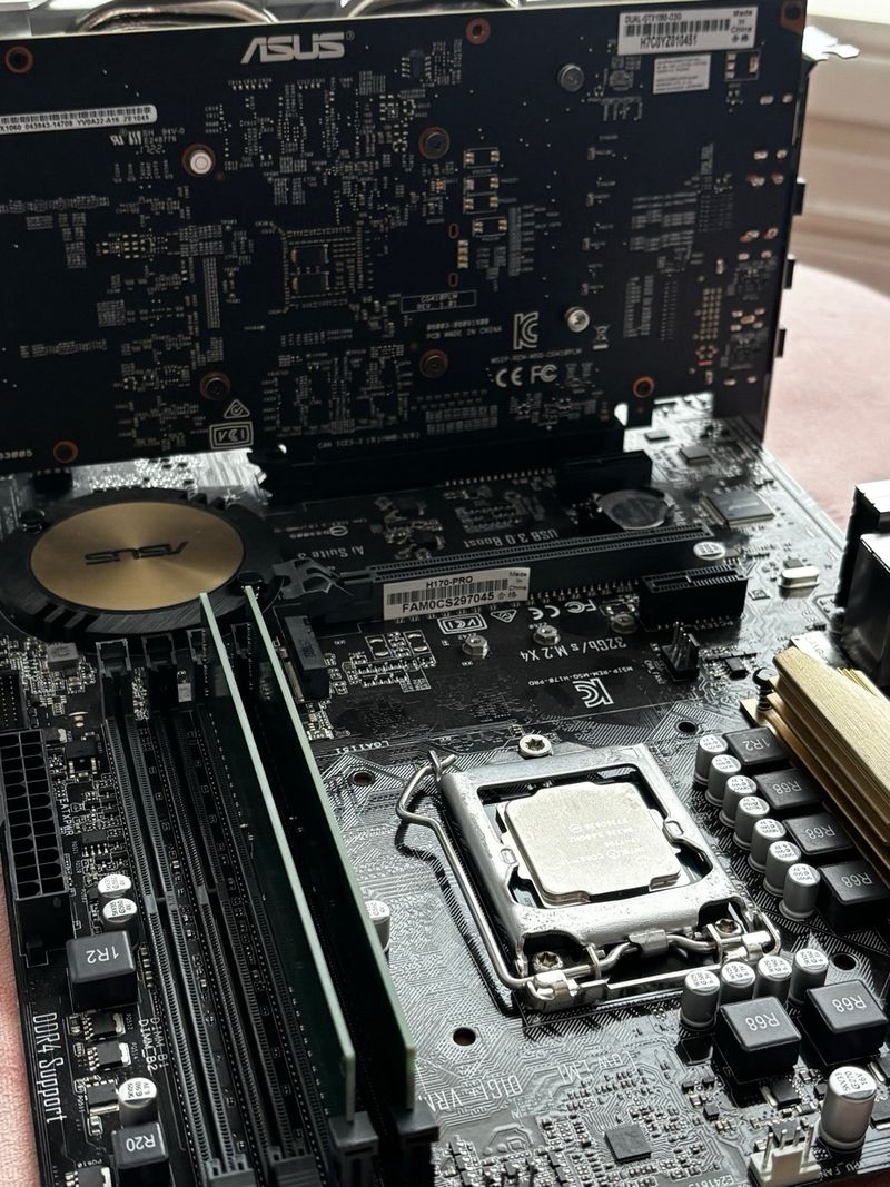 Pack CPU i7 7700 + GTX 1060 3GB + 8GB RAM + PLACA afbeelding 5