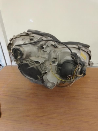 Faro izquierdo Mercedes Benz Clase C (W203