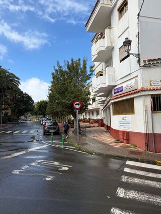 Plaza de garaje en edificio comunitario en casco