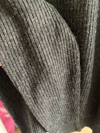 Jersey de cuello alto gris