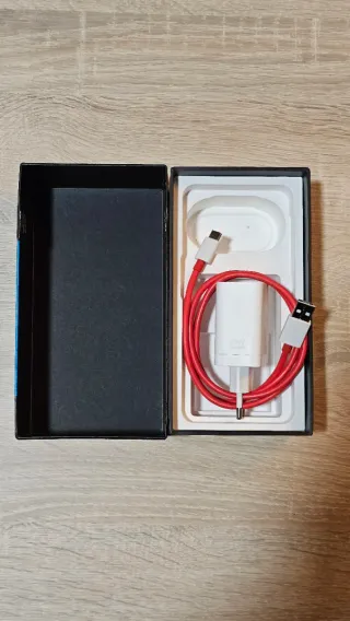 OnePlus Nord 3 5G caja y cargador original