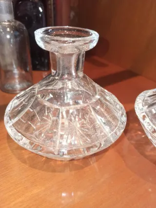 Juego Perfumeros vintage cristal tallado.