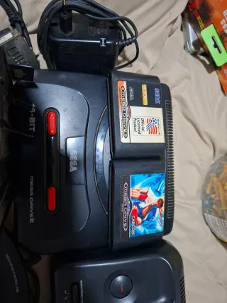 Sega Mega Drive II + Master System II + 7 Giochi