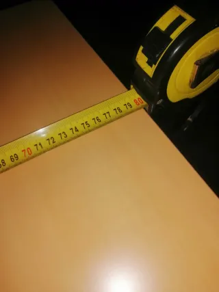 Mesa de oficina madera y metal