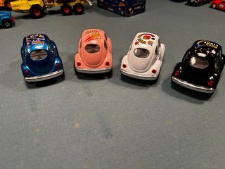 14 modellini Maggiolino Volkswagen