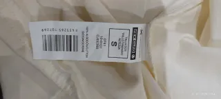 Camiseta con capucha New Caro