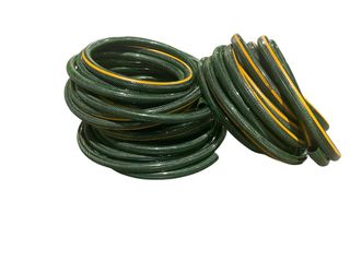 2 Rolos de mangueira jardim.