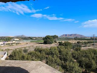 Edificio en venta en Tobarra