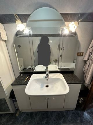 Mobile bagno design vetro e metallo