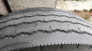 Neumático 275/70R22.5