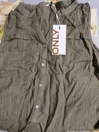 Camisa verde oliva ONLY