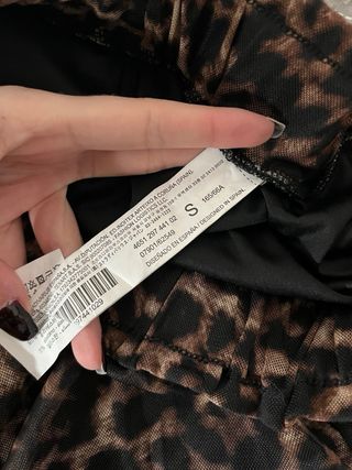 Falda Larga Leopardo Stradivarius Talla S