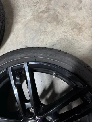 Llantas BMW Negras originales doble medida pirelli