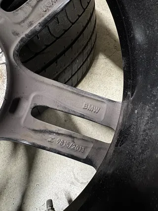 Llantas BMW Negras originales doble medida pirelli