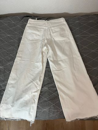 Vaqueros Zara blancos anchos talla 36
