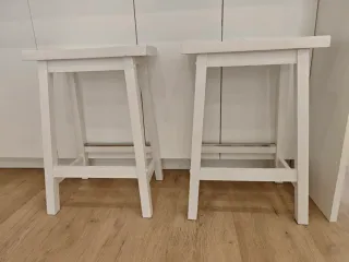 2 x Taburete bajo madera blanco