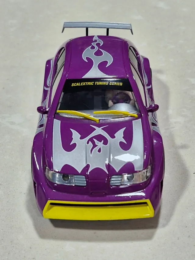 Scalextric seat tunning