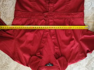 Camisa roja elegante talla S