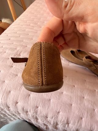 Zapatos de piel ante camel