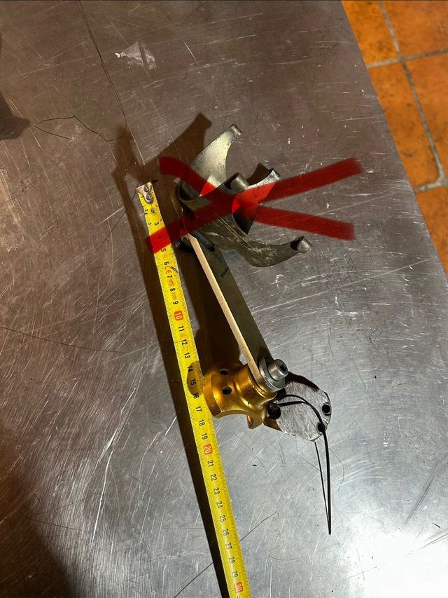 Soportes de escape para kart