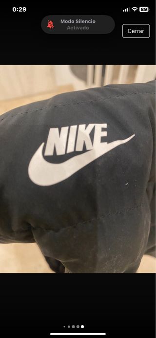 Chaqueta Nike Negra con Capucha