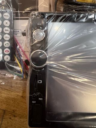 Rádio Car MP5 7" Touch + Câmara de Marcha-atrás -