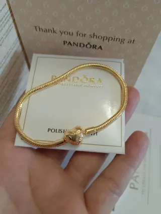 Pulsera Pandora . Lleva bolsa