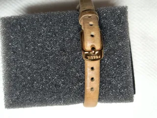 Orologio Fossil donna beige e oro