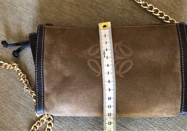 Bolso Loewe vintage en piel con cadena