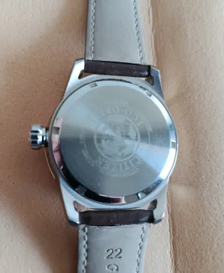 Reloj Citizen Eco-Drive.