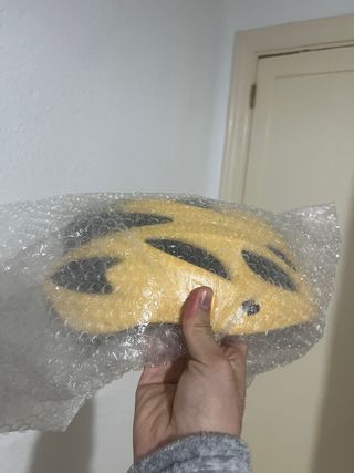 Equipación Glovo: Mochila, Casco, Impermeable