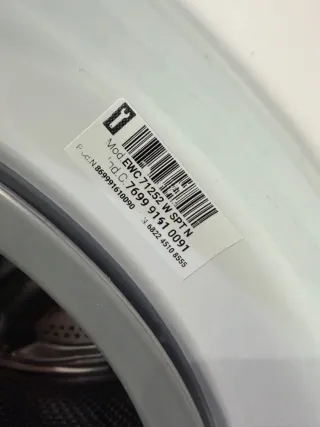 LAVADORA INDESIT 7KG SEMINUEVA