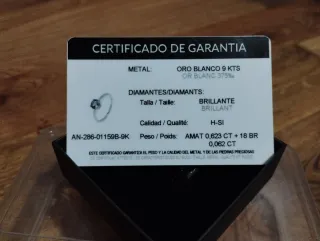 Anillo oro blanco 9kts, amatista y diamantes