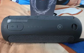 Altavoz JBL Flip Essential Bluetooth