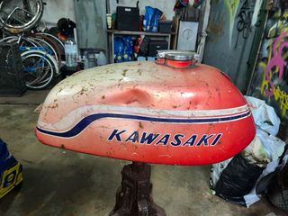 Depósito Kawasaki H1 Mack III Vermelho