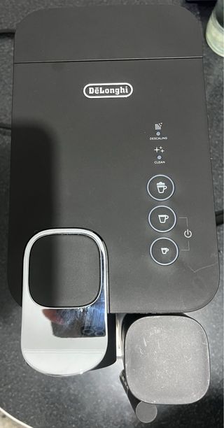 Cafetera Nespresso DeLonghi Lattissima One
