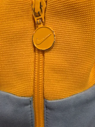 Chaqueta Nike Retro Track Jacket Azul y Amarillo