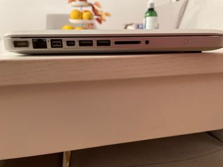 MacBook Pro 13 macOS 10.13.6  Core2 duo   4GB 2.4