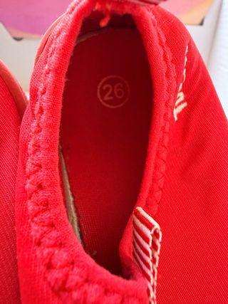 Escarpines Tuc Tuc Rojo T26