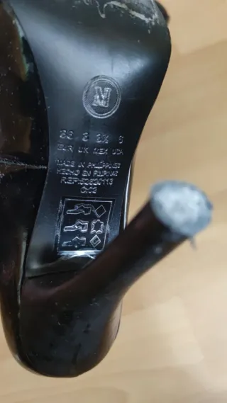 Zapatos piel charol Mango Talla 36